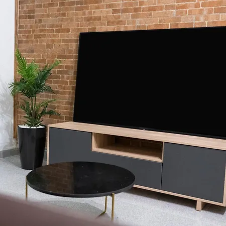 Moderno Piso Toledano アパート トレド